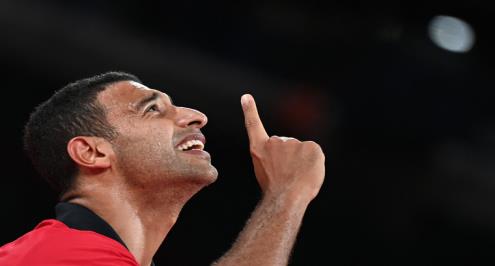 أولمبياد باريس 2024.. هل يدخل عمر عصر التاريخ من باب ضحيته السابقة؟
